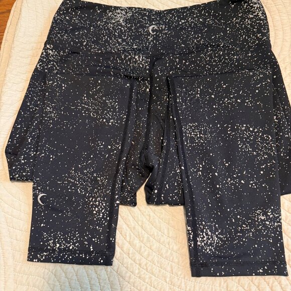 Zyia Active Leggings - Picture 3 of 3